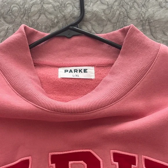 PARKE Valentine’s Day sweatshirt - Picture 4 of 4